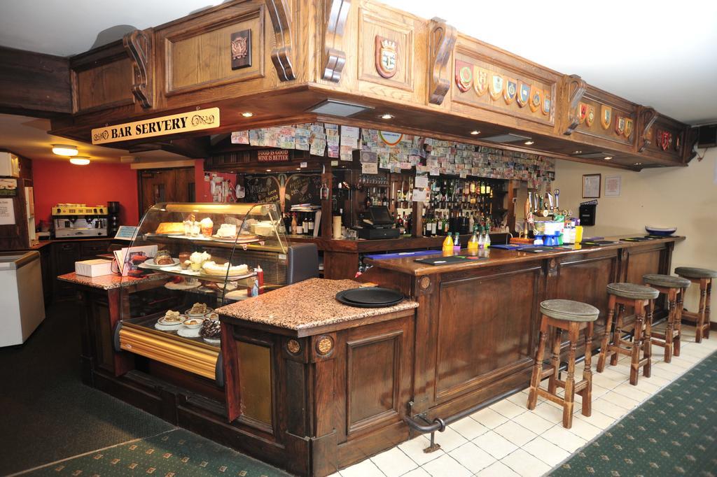 Oaklands Lodge Hotel Saint Saviour Extérieur photo