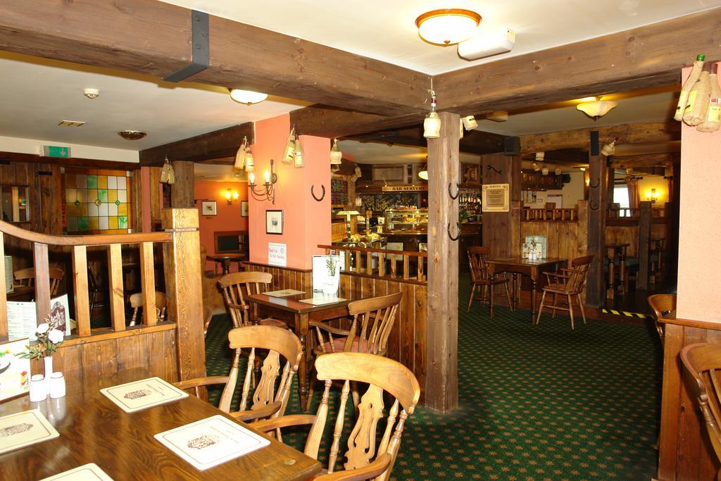 Oaklands Lodge Hotel Saint Saviour Extérieur photo