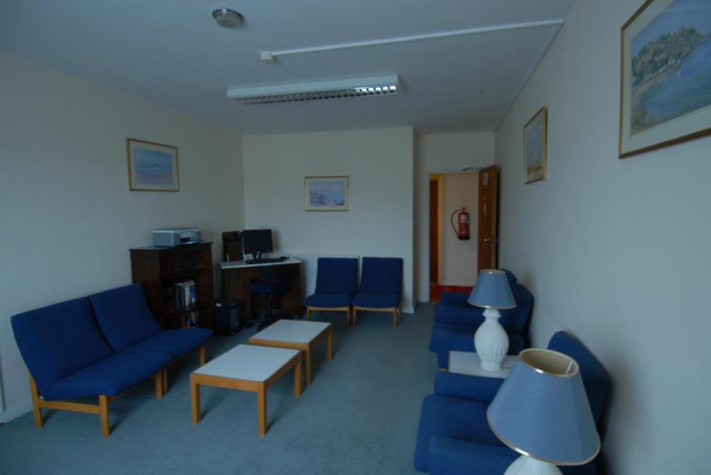 Oaklands Lodge Hotel Saint Saviour Extérieur photo